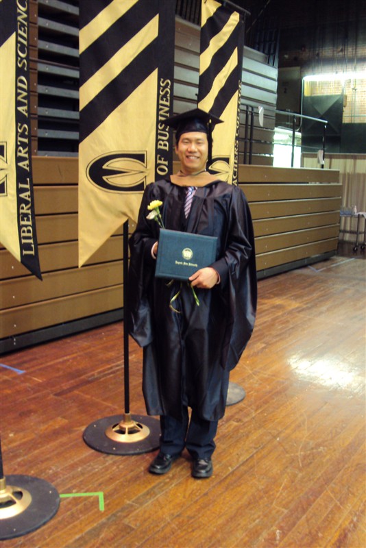 美国 ESU商学院MBA毕业